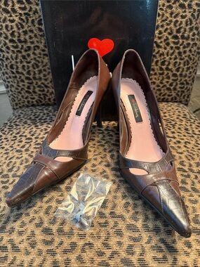 Worn Once. Brown Pointed Toe Women’s Pumps - Heart Label. Original Box.